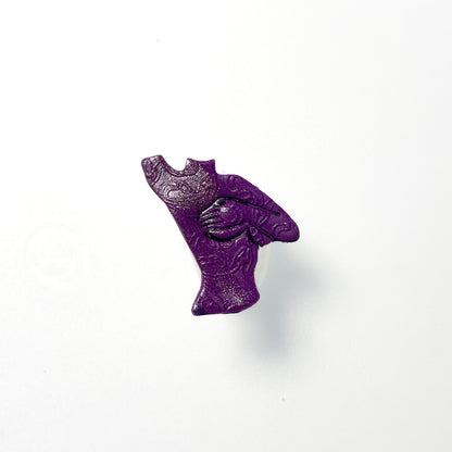 Feminine silhouette pin- SM