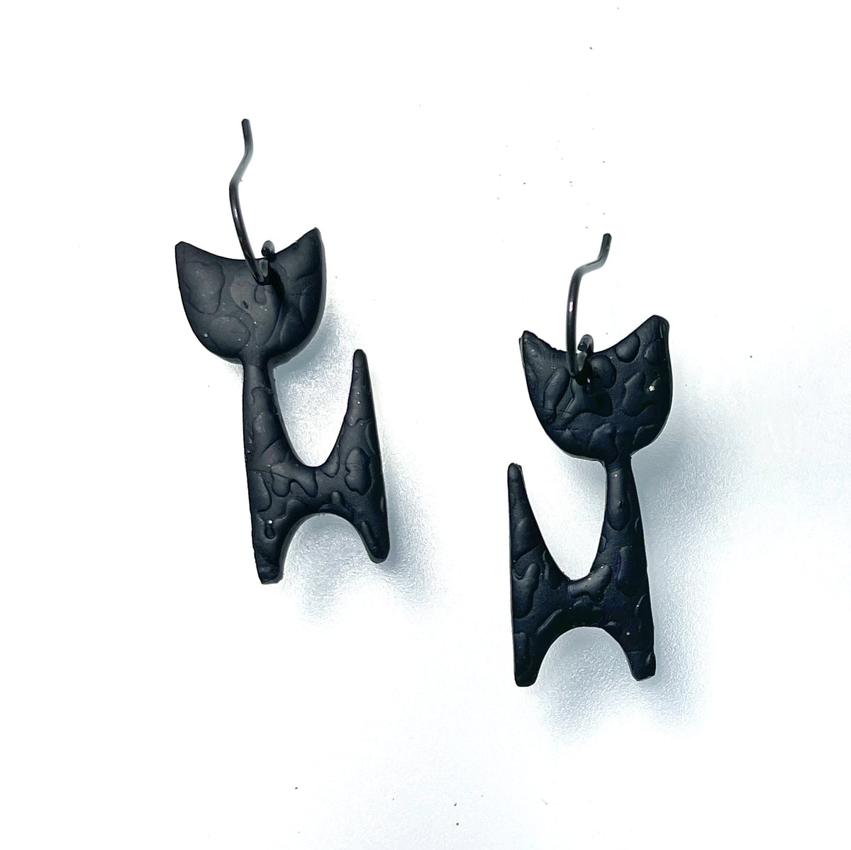 sagworks Signature cat