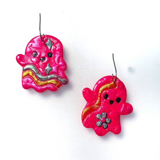 Groovy ghosties