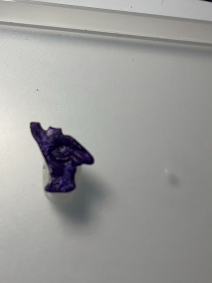 Feminine silhouette pin- SM