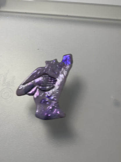 Feminine silhouette pin- Large